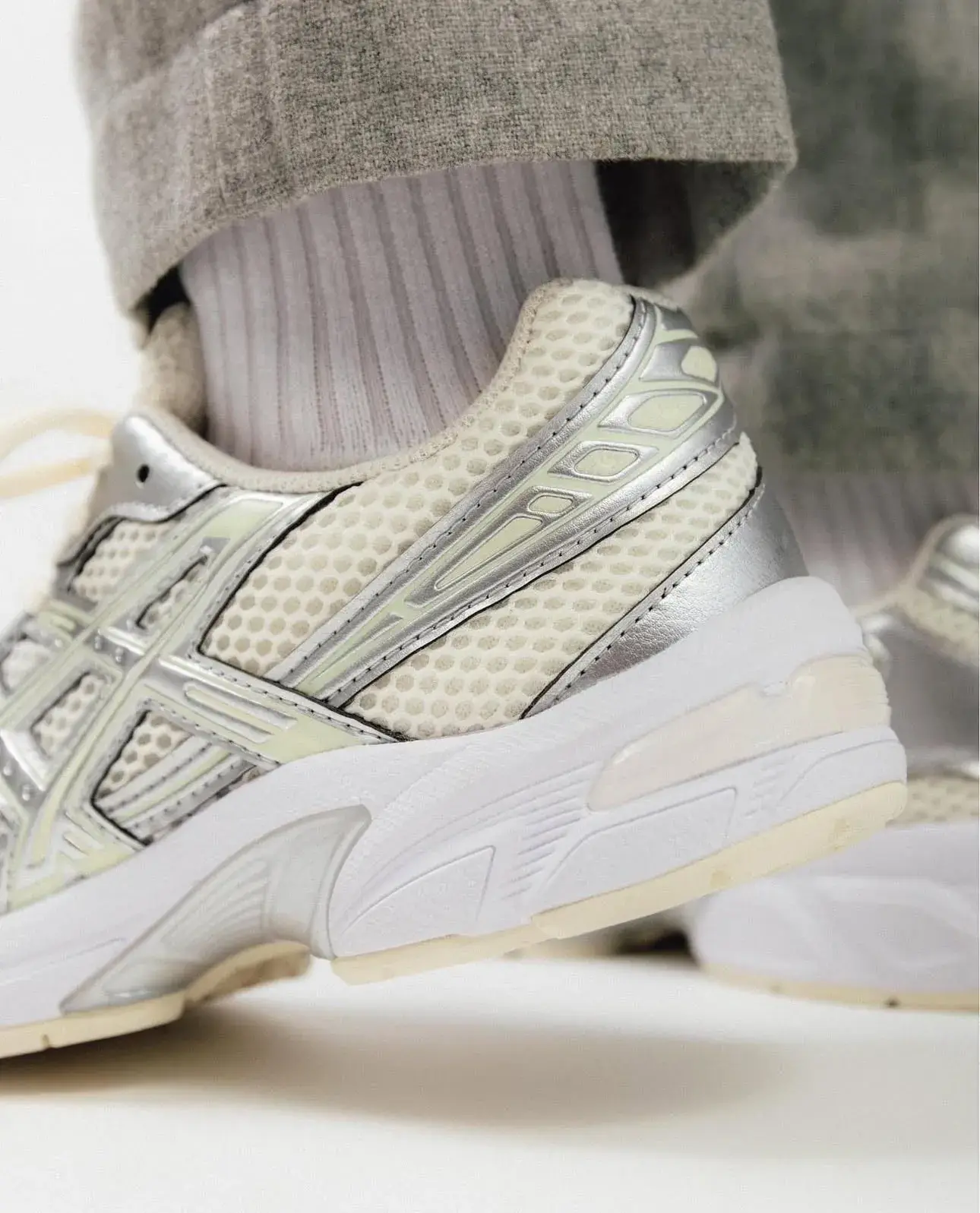 ASICS Gel-1130 Cream Pure Silver