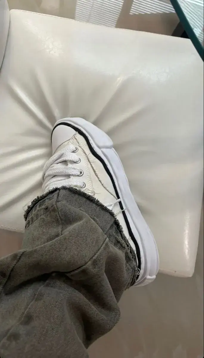 Maison Mihara Yasuhiro Peterson OG Sole Canvas Low White