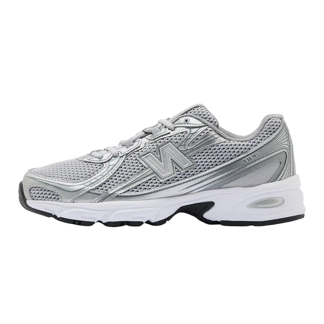 New Balance 740v2