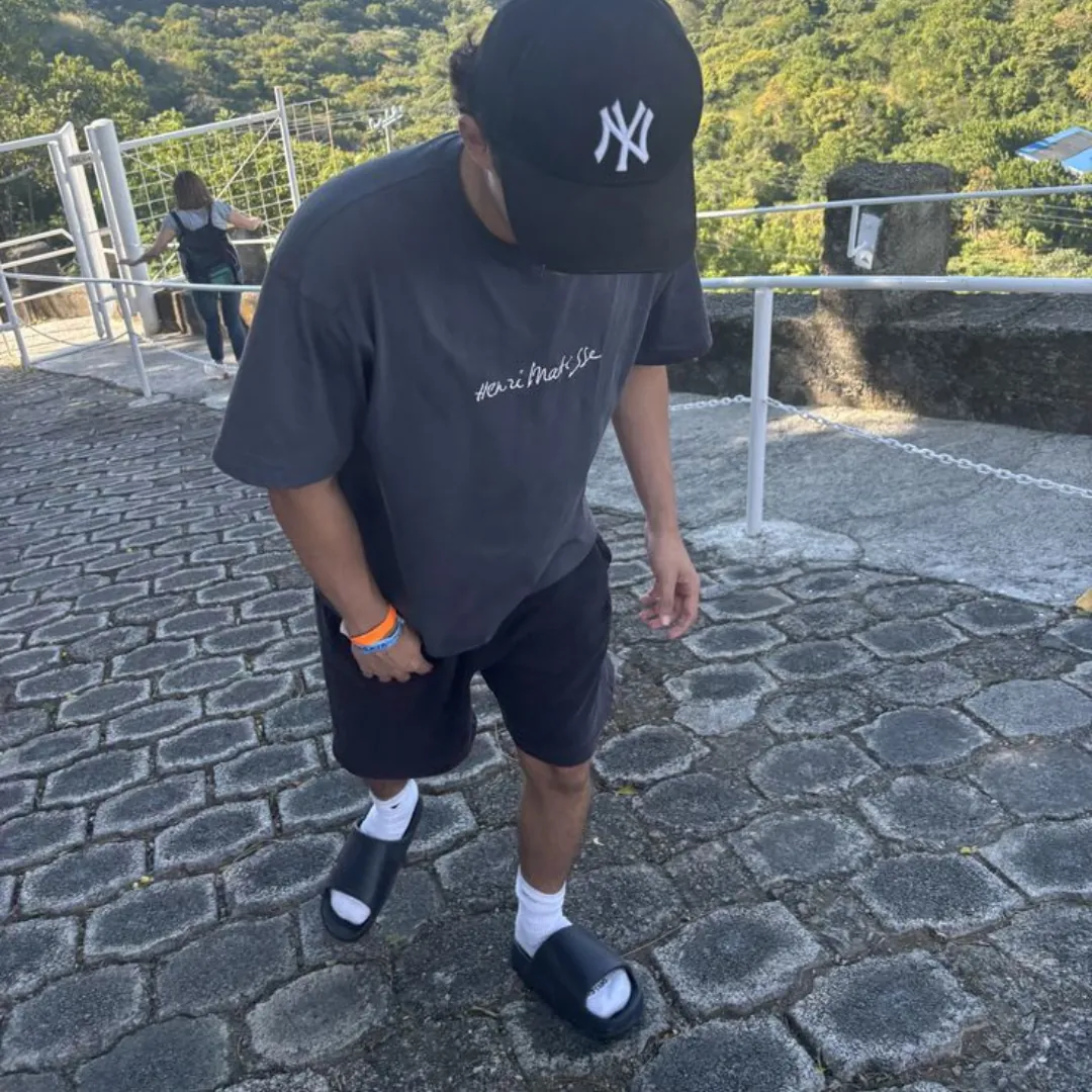 Yeezy Slide Black