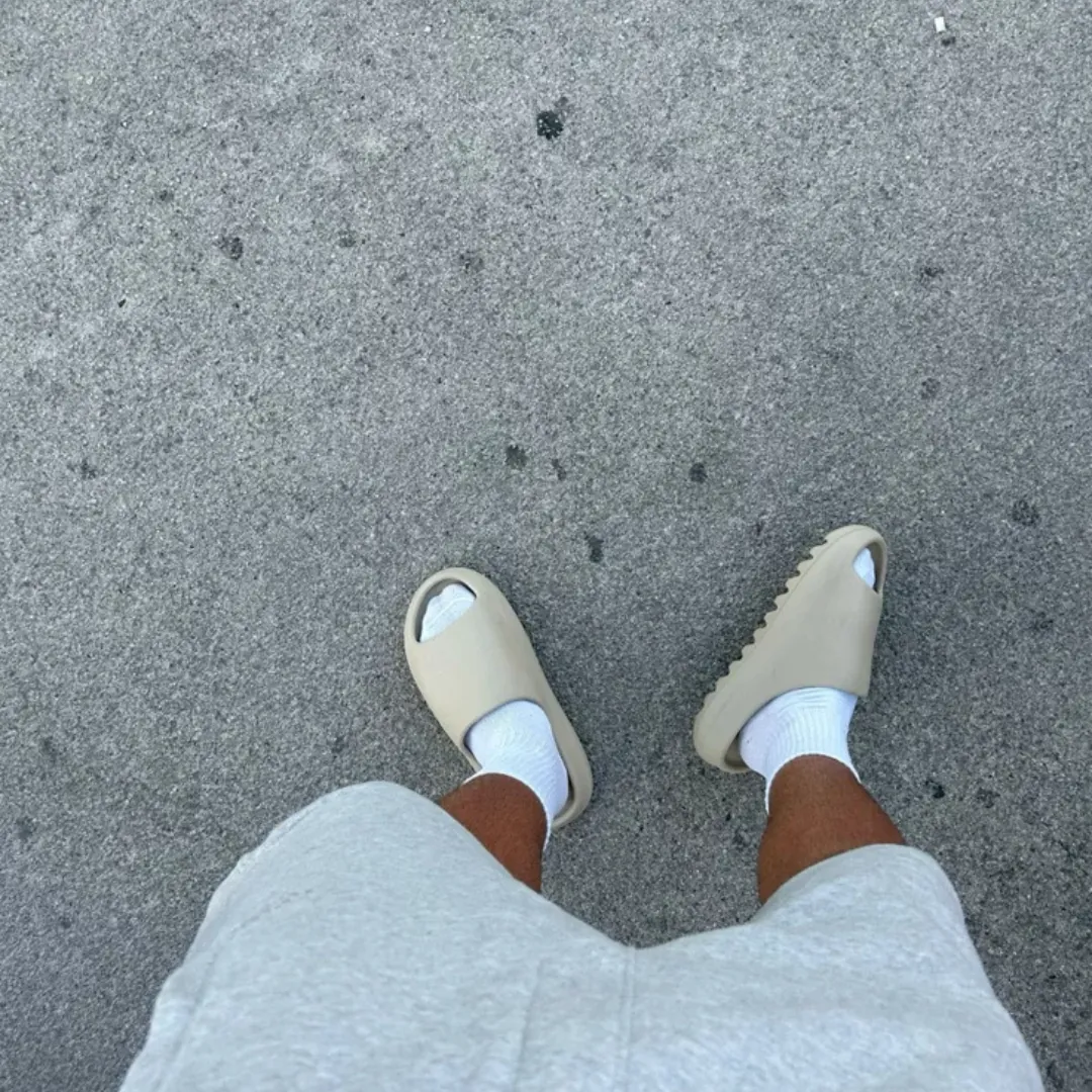 Yeezy Slide Cream