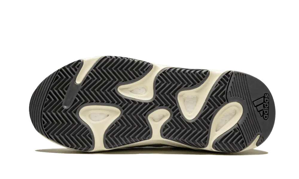 Adidas Yeezy Boost 700 Analog