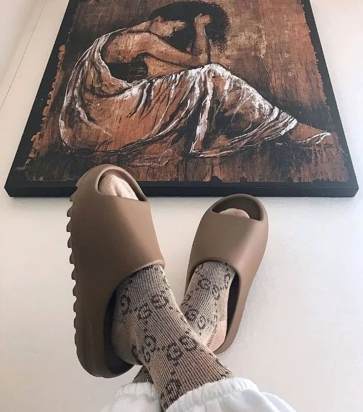 Adidas Yeezy Slide Core