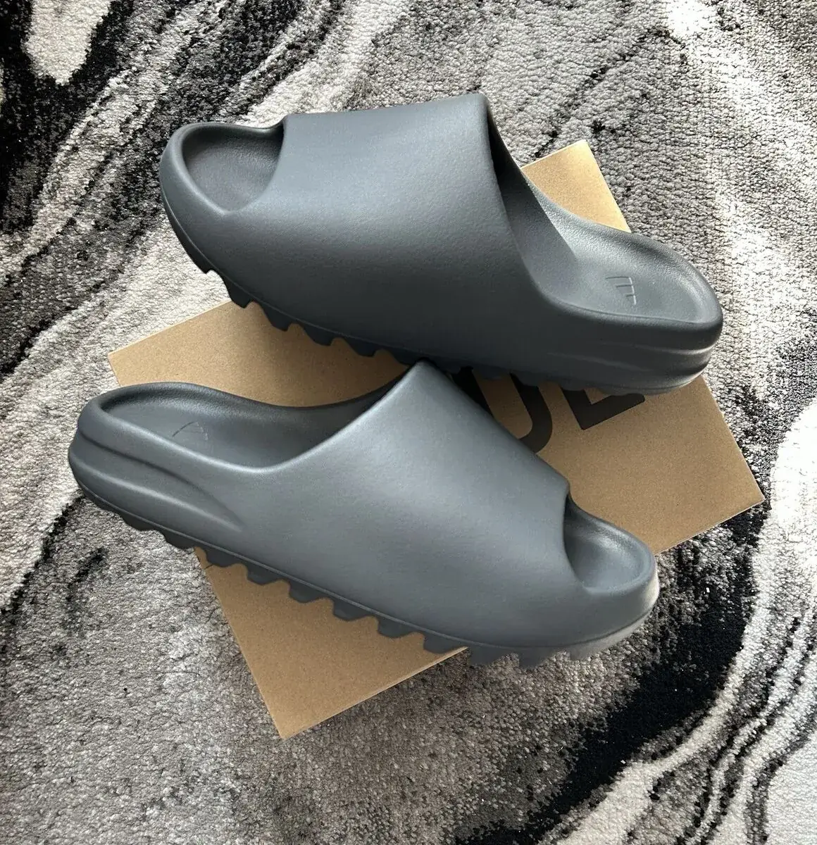 Adidas Yeezy Slide Granite