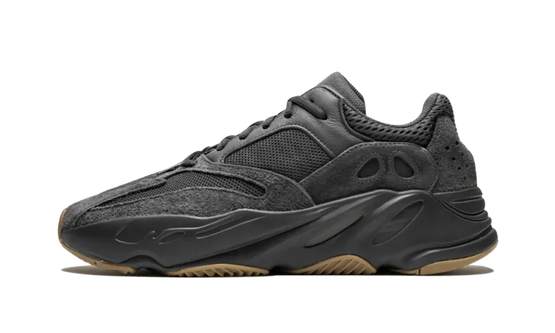 Adidas Yeezy 700 Utility Black
